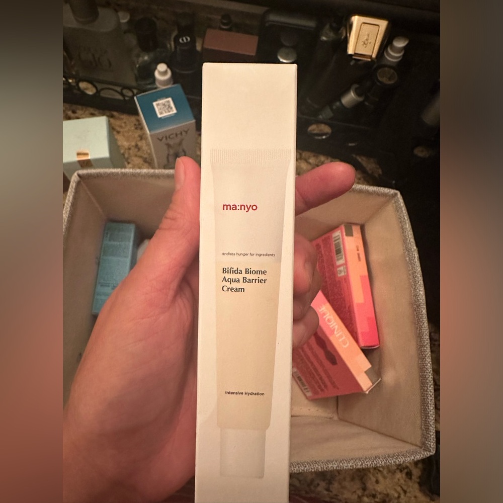 ma:nyo
Bifida Biome Aqua Barrier Cream